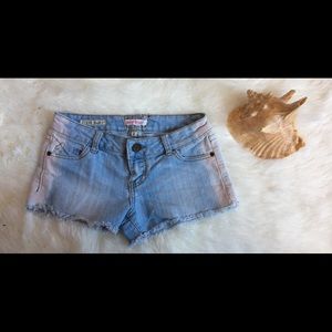 💥SOLD💥 Hot Kiss Shorts